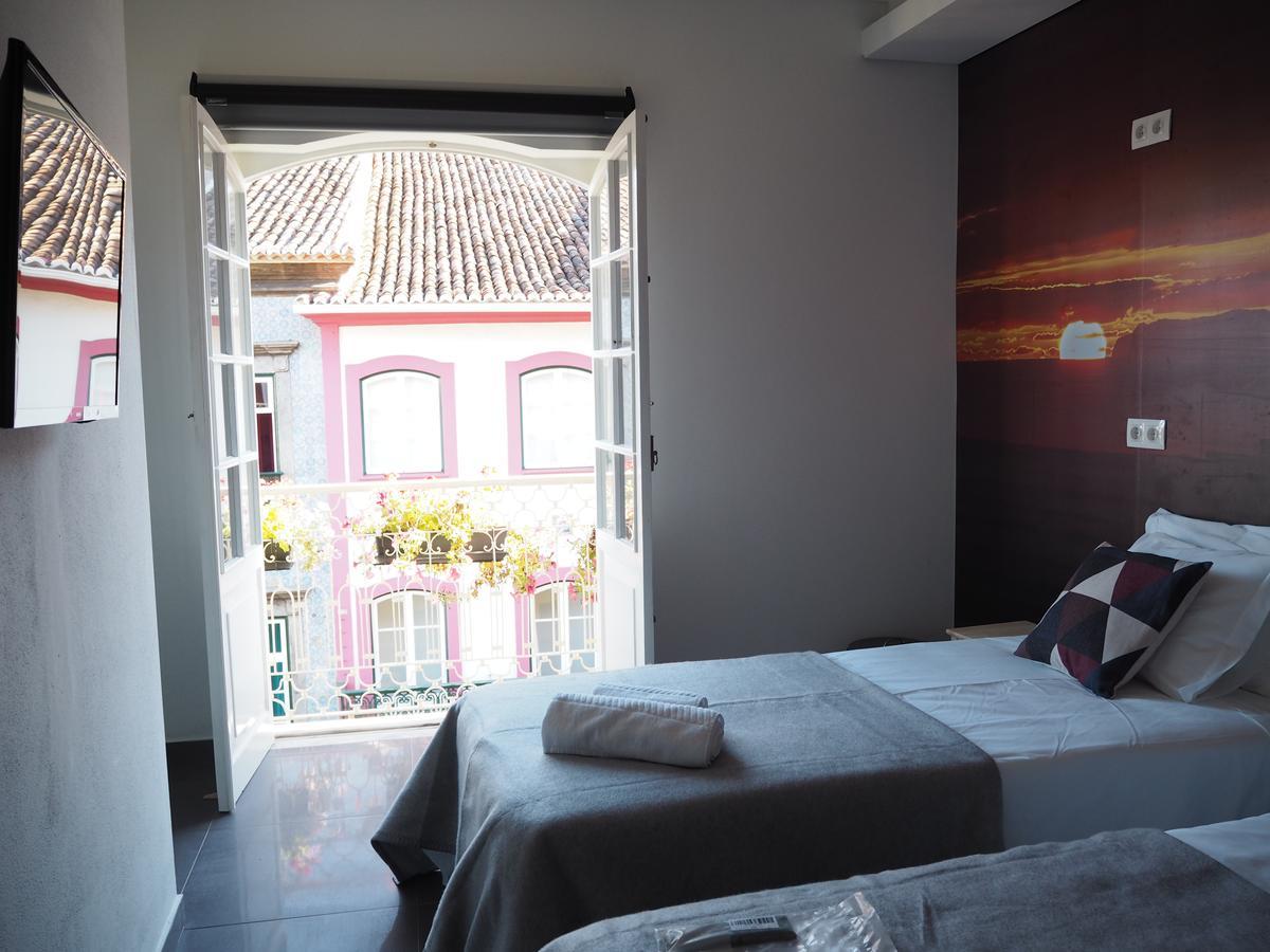 Globo Happy Hostel Angra do Heroísmo Eksteriør bilde