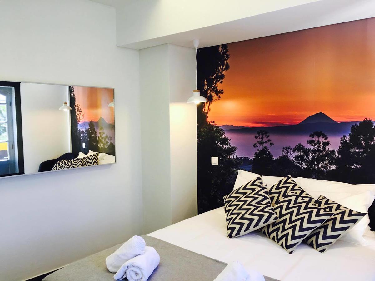 Globo Happy Hostel Angra do Heroísmo Eksteriør bilde